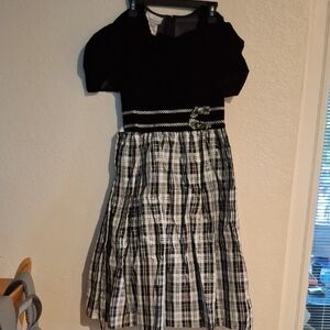 Elegant Black and White Plaid Kids Dress